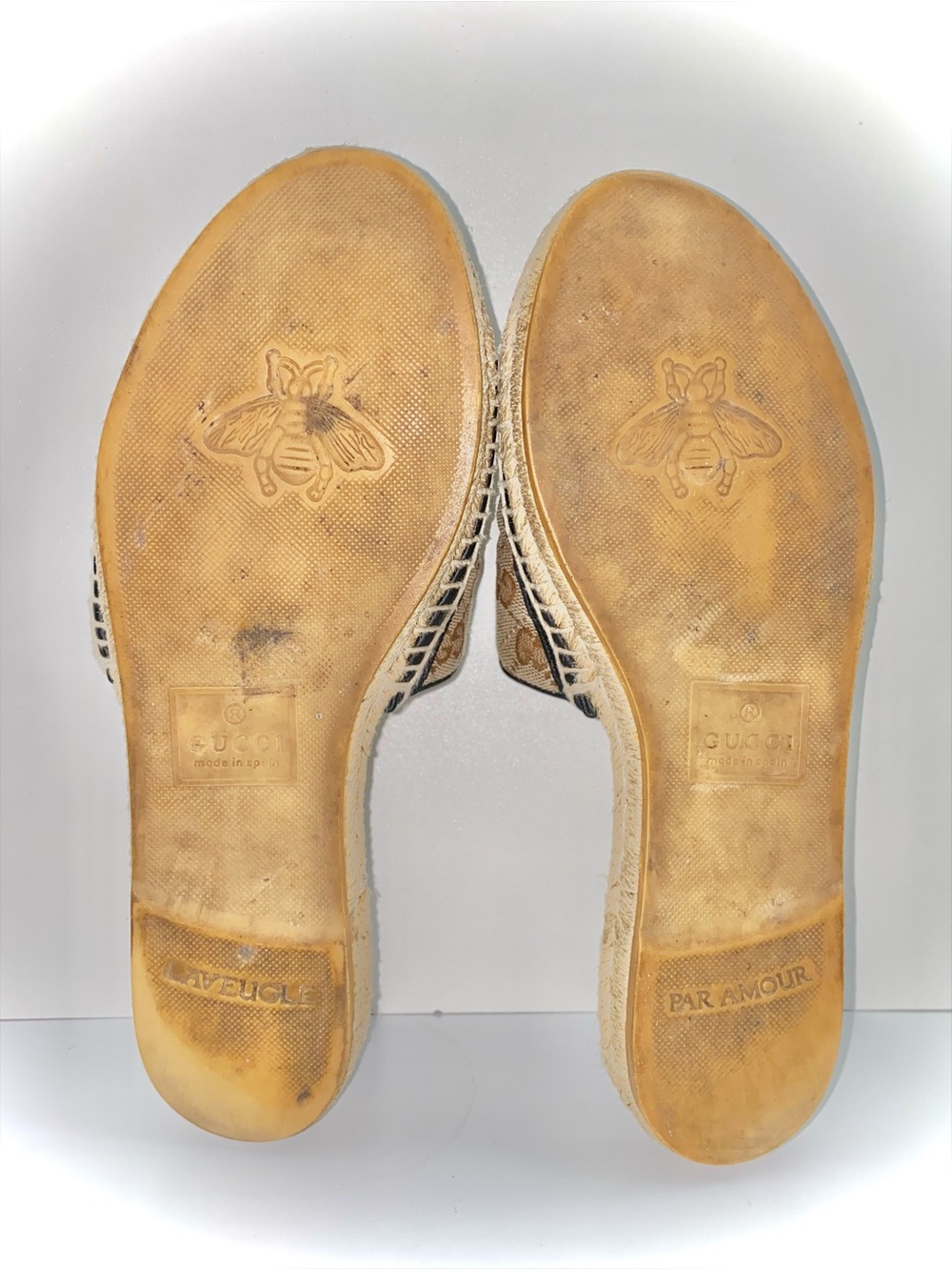 Authentic Gucci Beige Espadrilles Slide Sandals with Gold Double GG - Picture 8 of 11